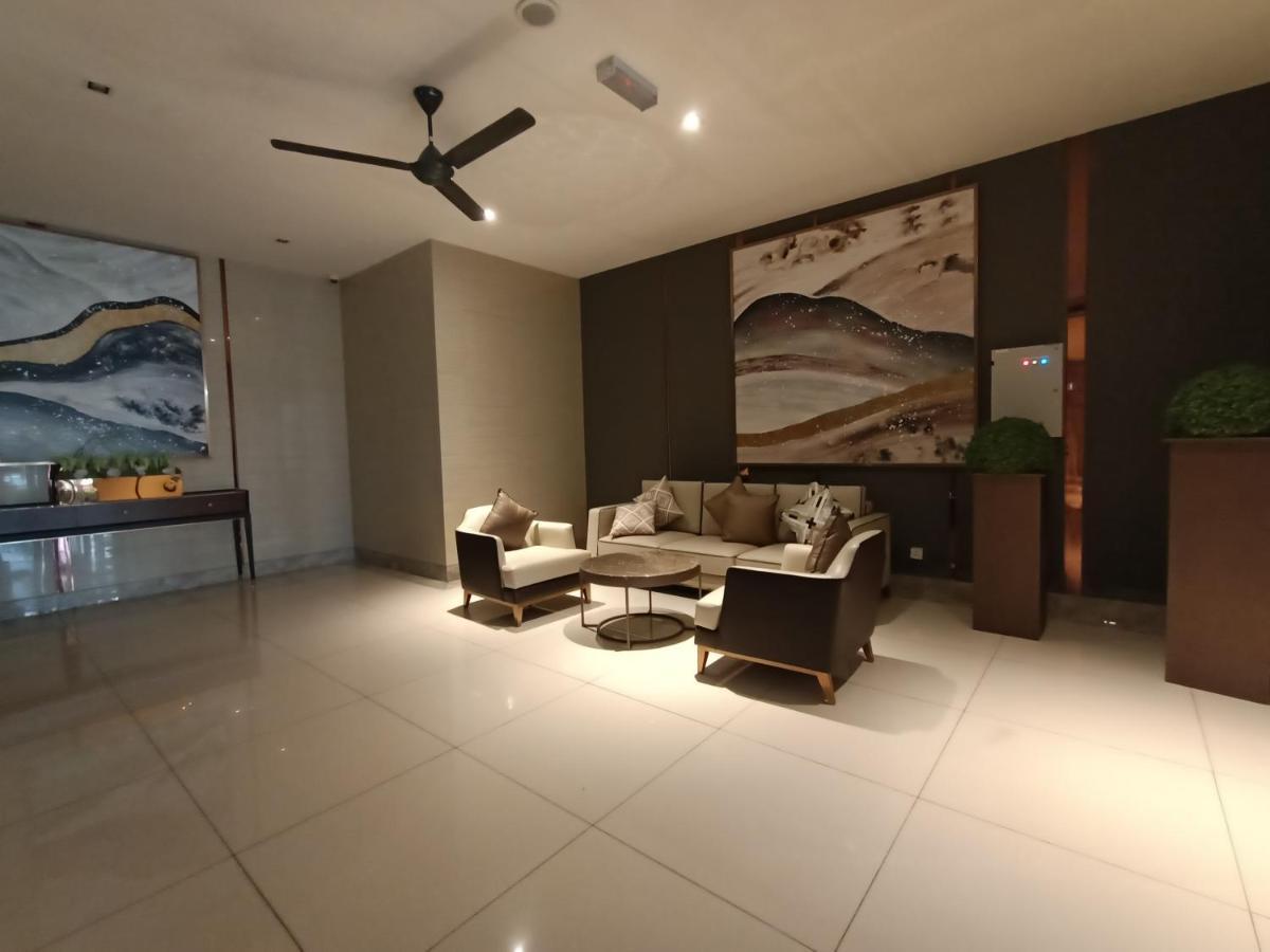 R&F Princess Cove Sweety Homestay 3Beds2Baths Johor Bahru Bagian luar foto
